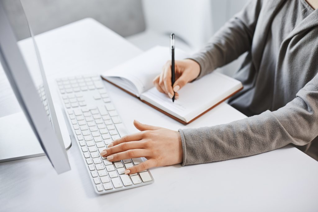 COPYWRITER (il più importante, scriviamo TANTO)